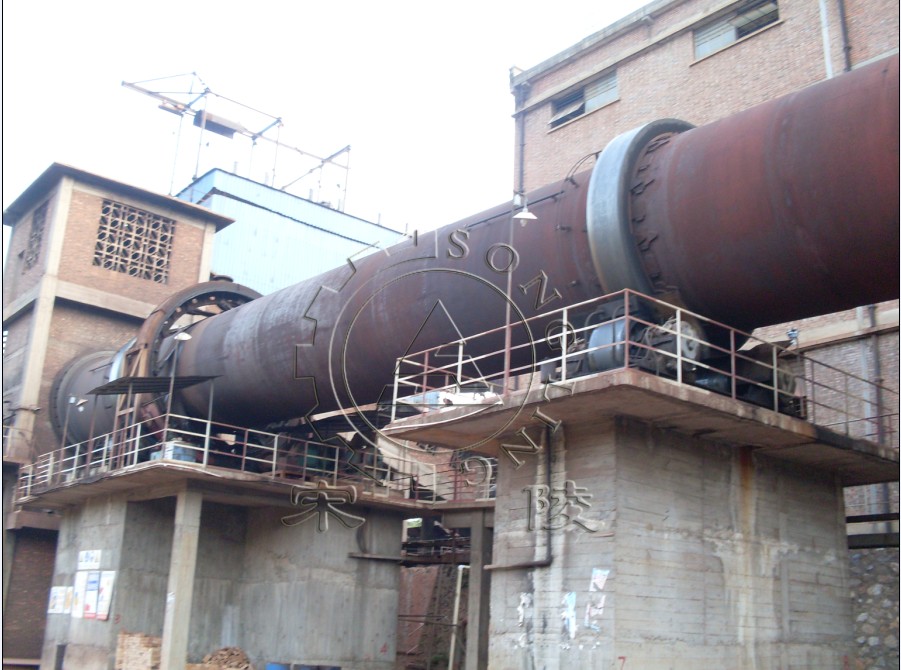 回轉(zhuǎn)窯現(xiàn)場(chǎng),回轉(zhuǎn)窯,回轉(zhuǎn)窯設(shè)備現(xiàn)場(chǎng),回轉(zhuǎn)窯設(shè)備